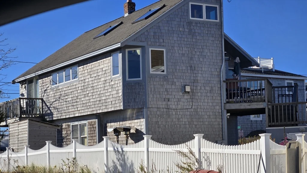 4 79th St, Plum Island