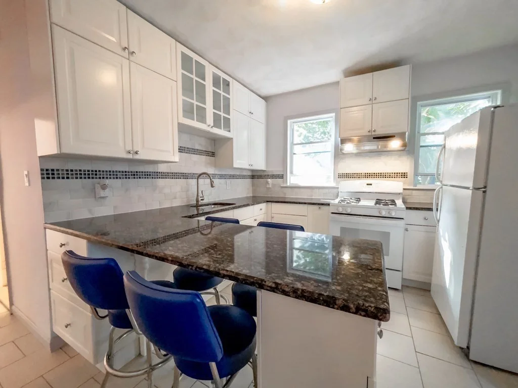 24 Montvale St, Roslindale