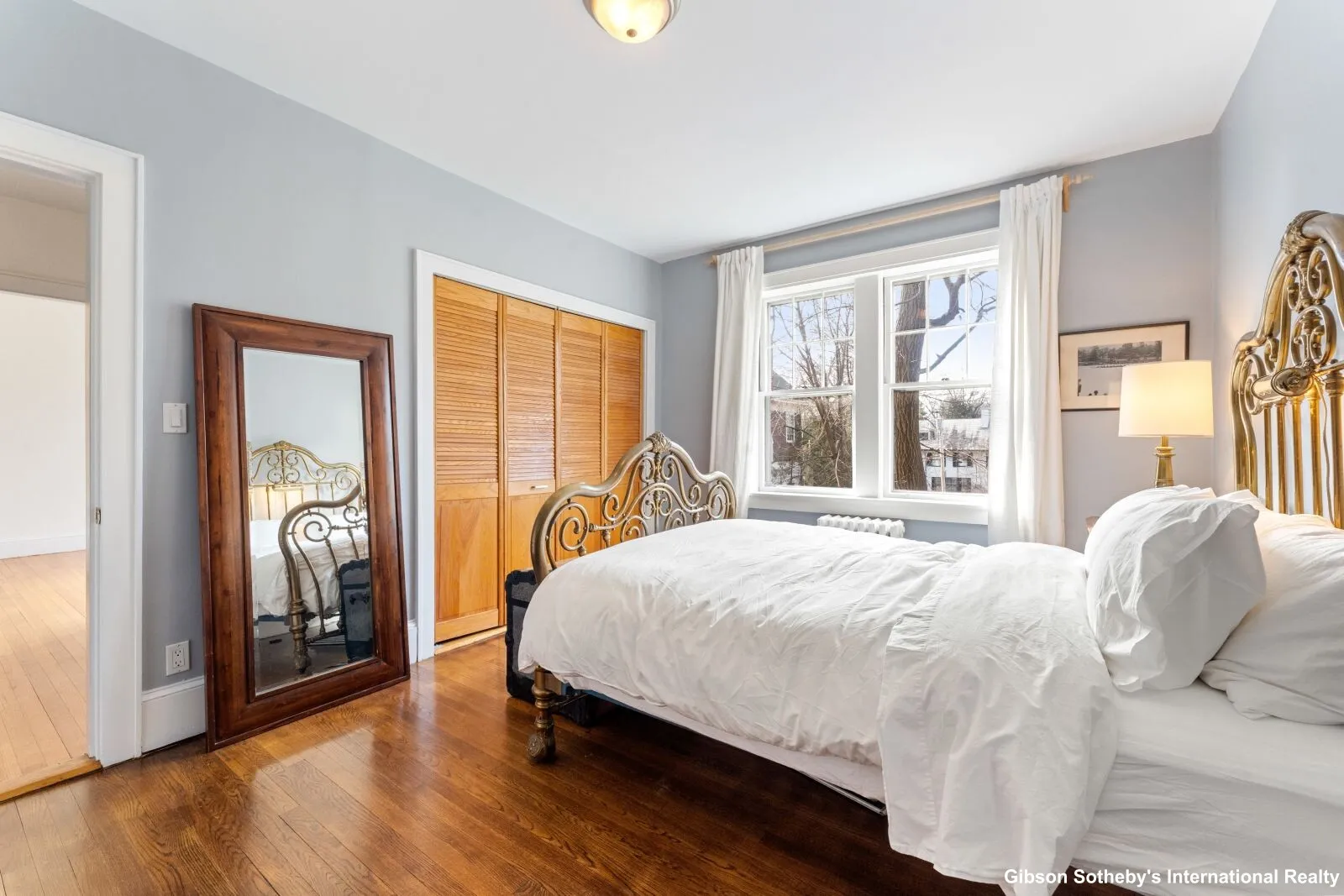 20 Concord Ave, West Cambridge