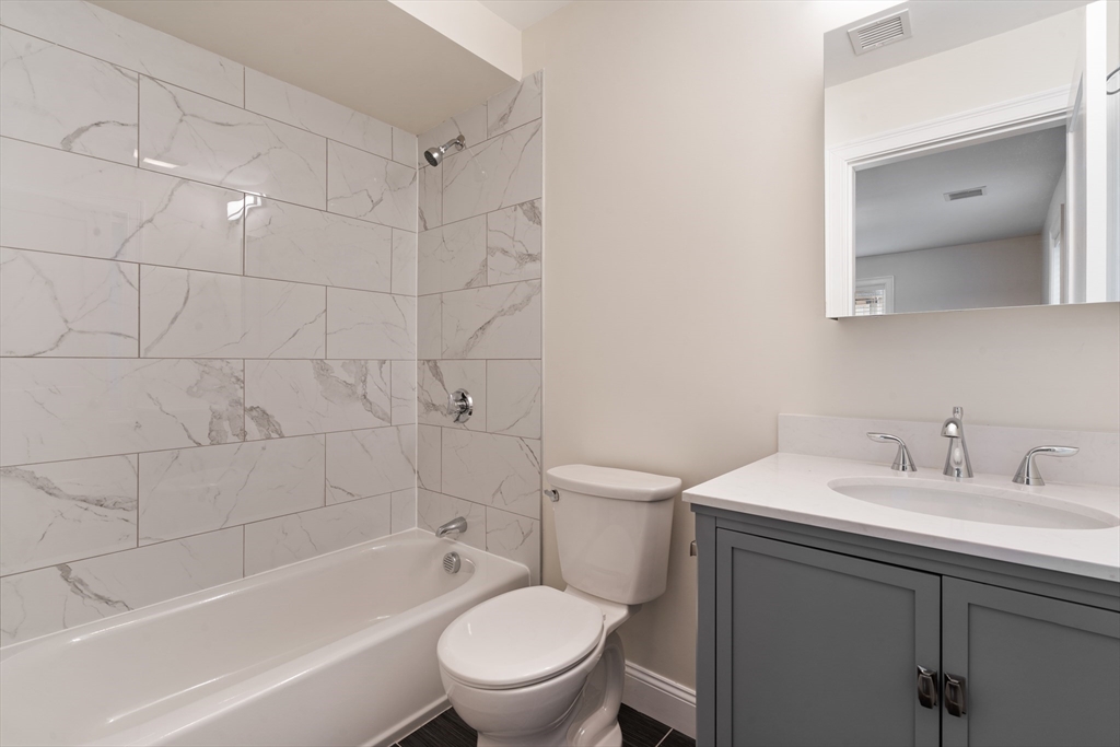 4 Chestnut Pl, Brighton