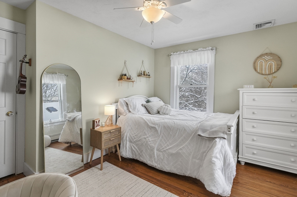 209 Curve St, Millis