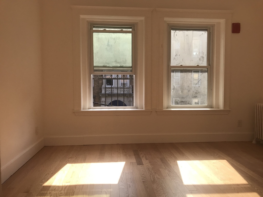 41 Strathmore Rd, Brighton