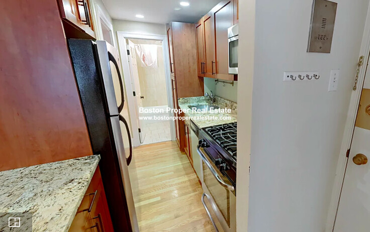 88 West Cedar St, Beacon Hill