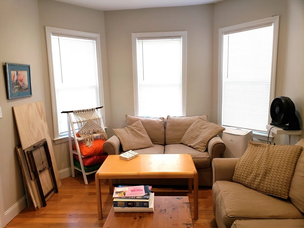 6 Speridakis Ter, Cambridgeport
