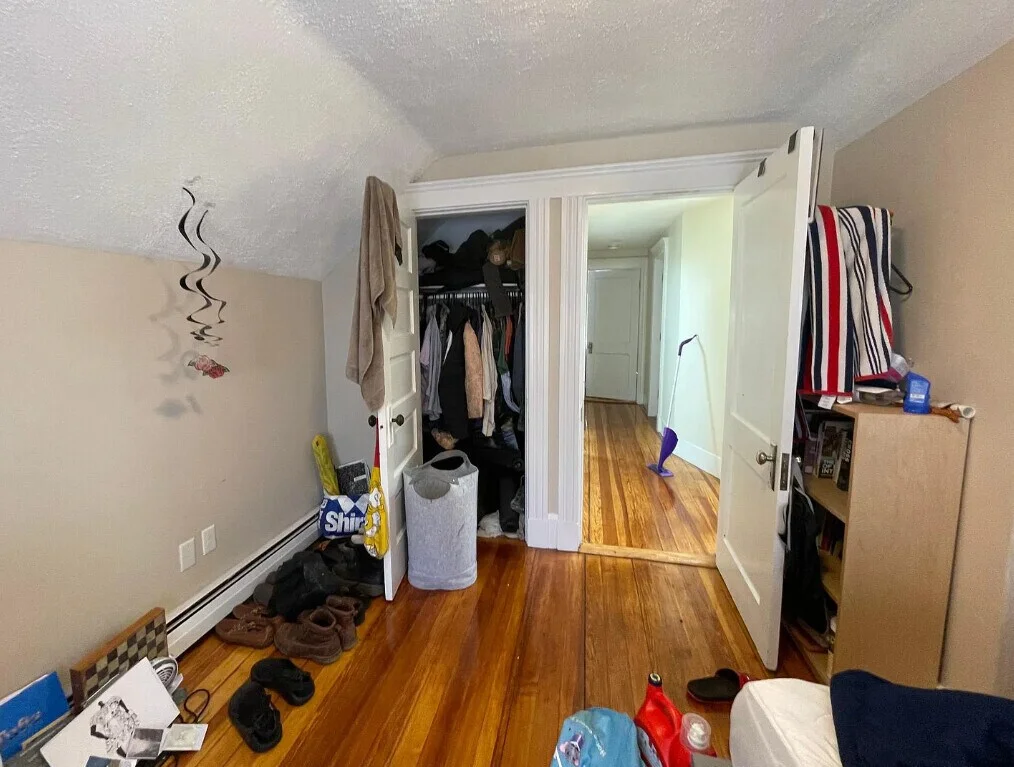 12 Berwick Rd, Tufts University
