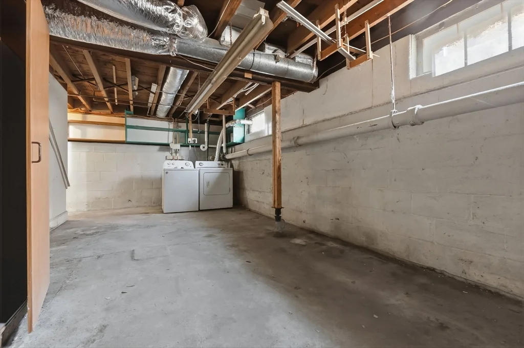 324 Lowel St, Peabody