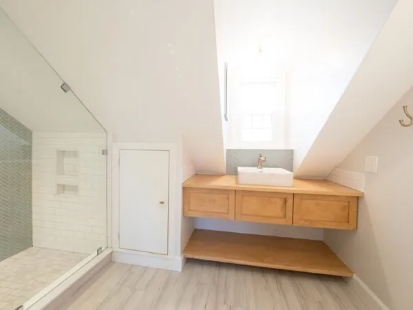 210 Third St, East Cambridge