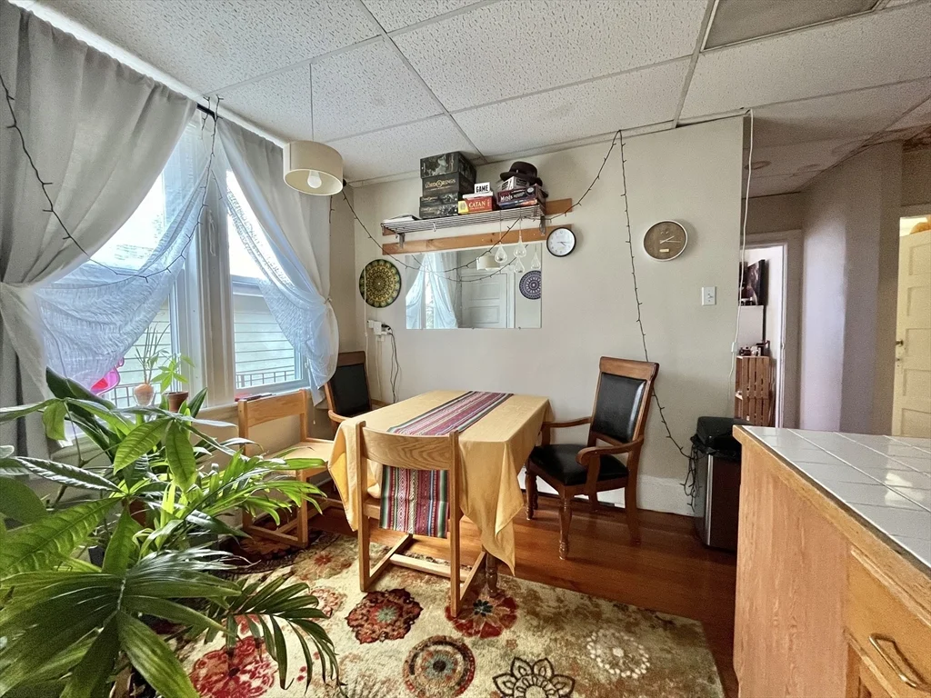 230 Hurley St, East Cambridge