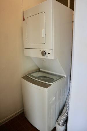 3 bed, 1 bath apartment for rent at 15 Beelvista Rd Unit 3, Brighton — photo 6 of 18