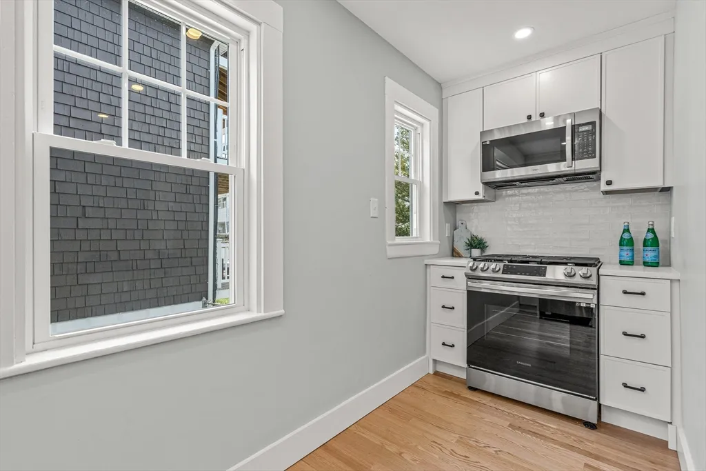 44-46 Woods Ave, West Somerville