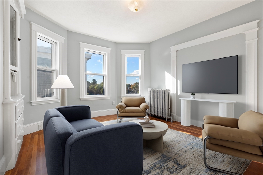 811 Somerville Ave, North Cambridge