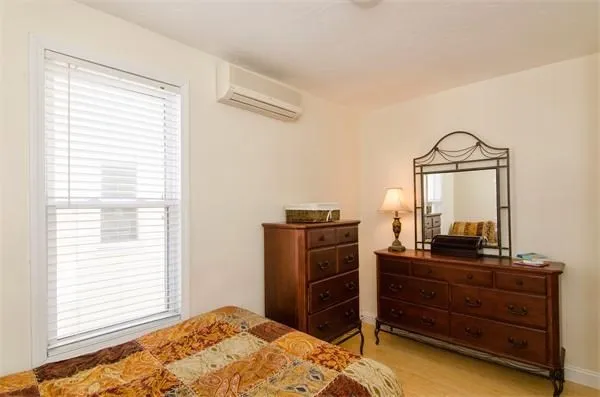 154 Boylston, Jamaica Plain