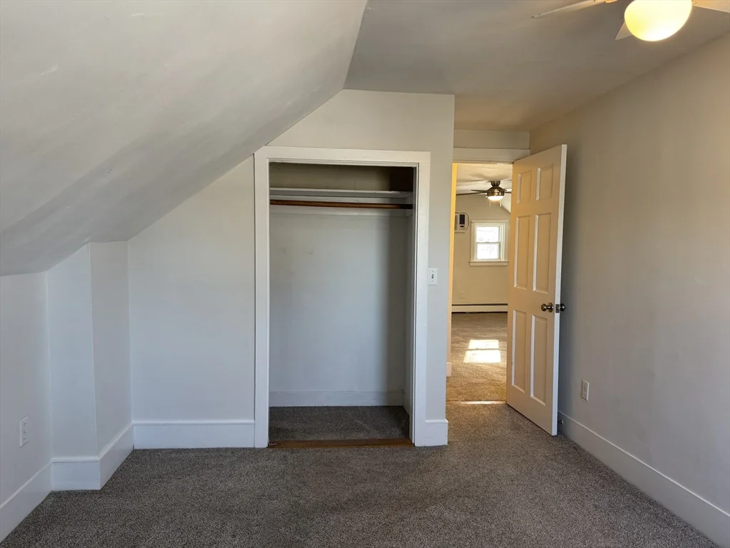 37 Oak St, Middleboro