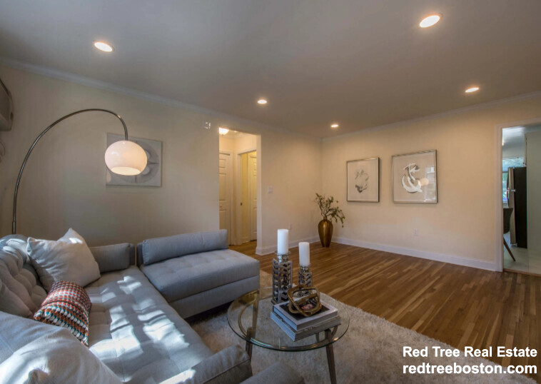 82 Saint Paul St, Coolidge Corner