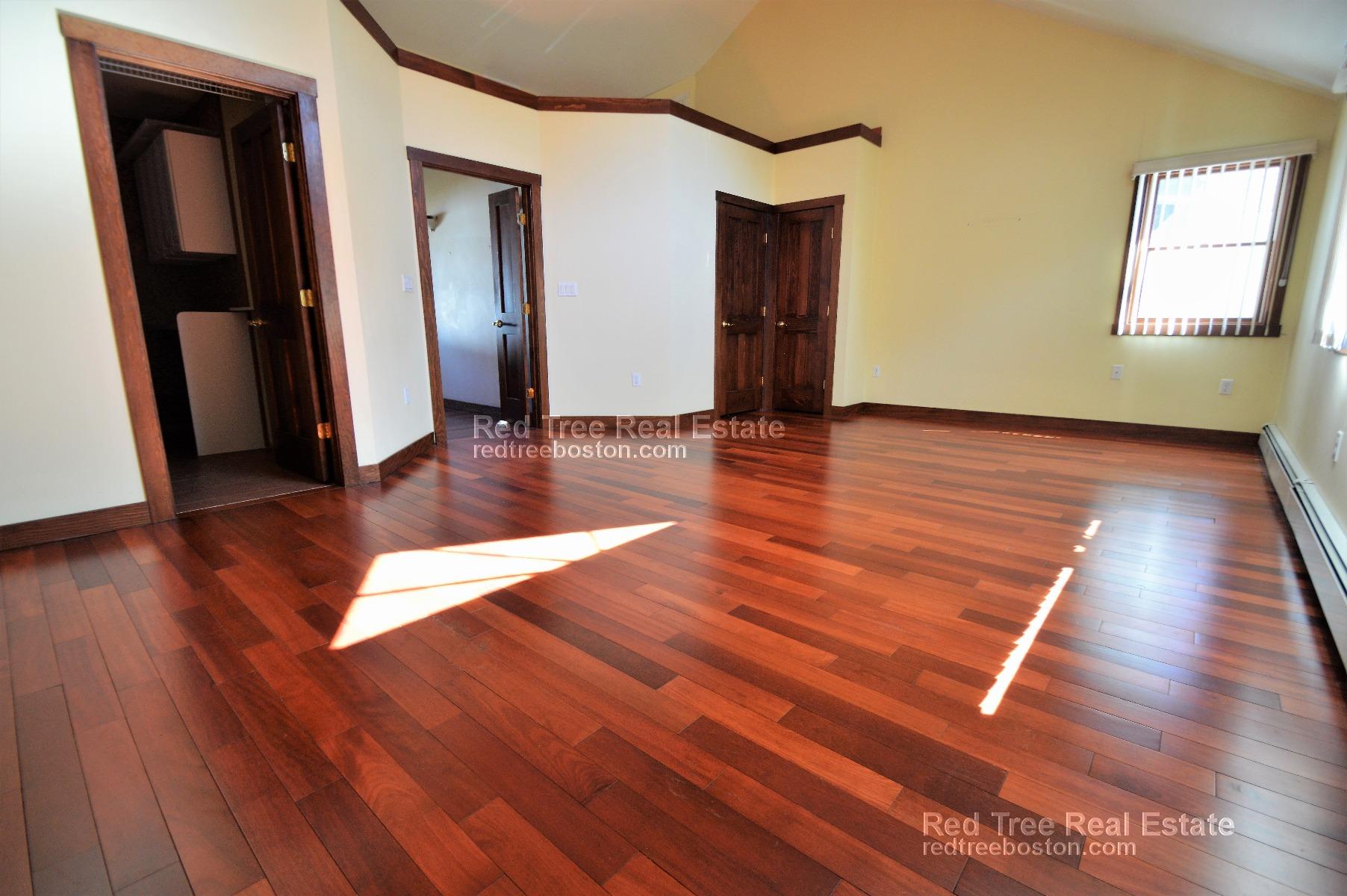 64 Ballardvale St, Wilmington