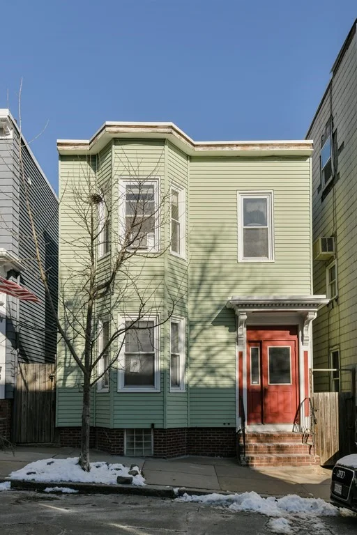 458 E 7th, South Boston