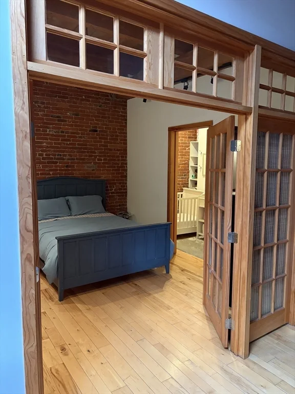 11-21 Wormwood, Seaport District