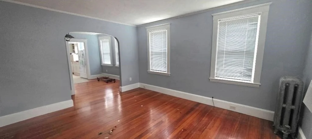 176 Safford, Wollaston