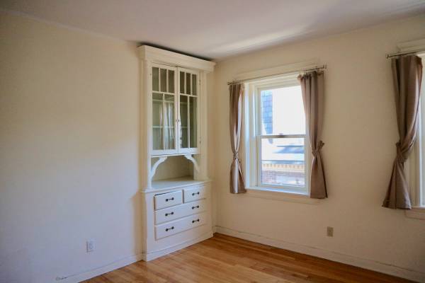 3 bed, 1 bath apartment for rent at 15 Beelvista Rd Unit 3, Brighton — photo 17 of 18