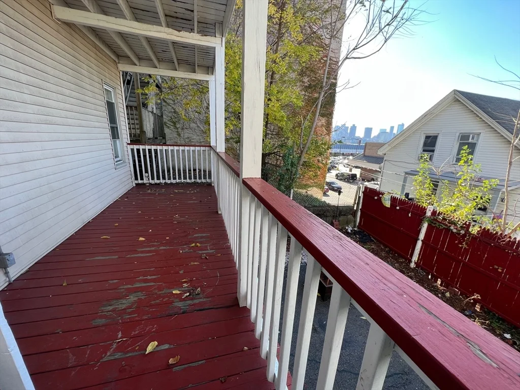 288 Meridian St, East Boston
