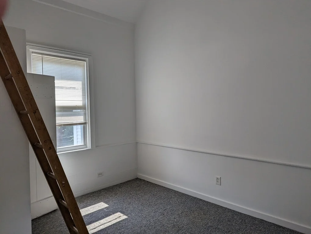 81/2 Russia, Newburyport