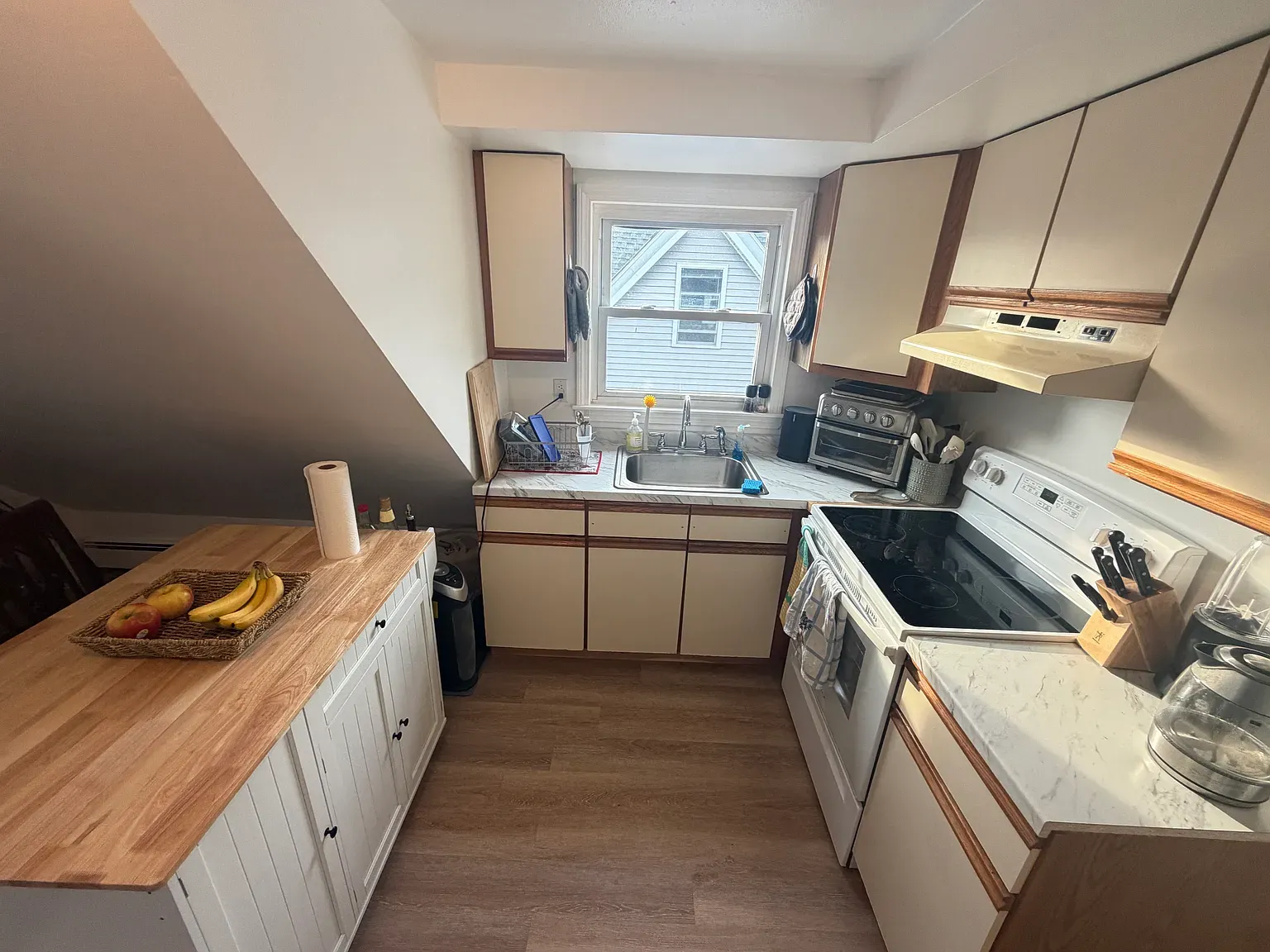 156 Morrison Ave, Powder House Square