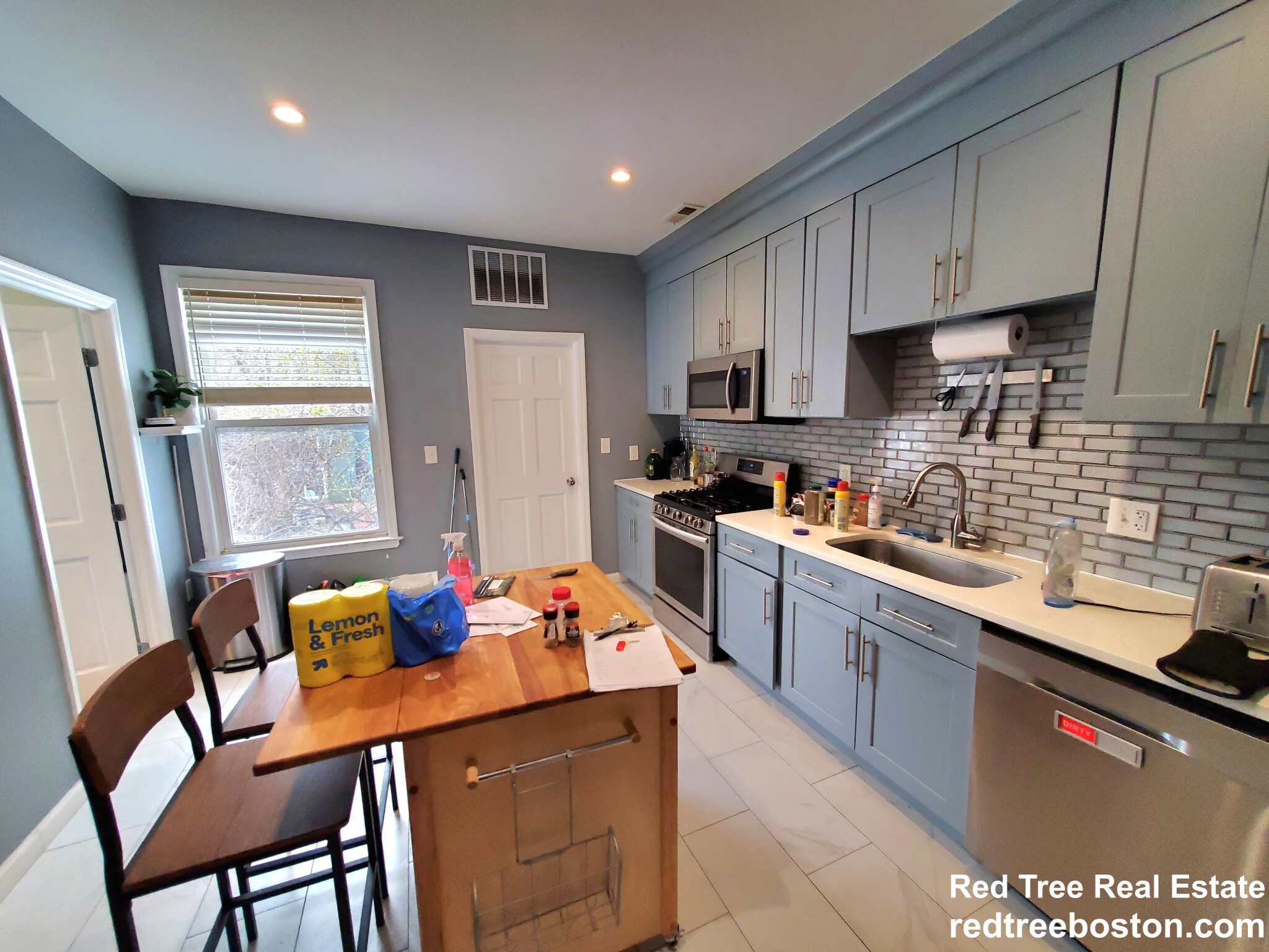 296 Brookline St, Cambridgeport