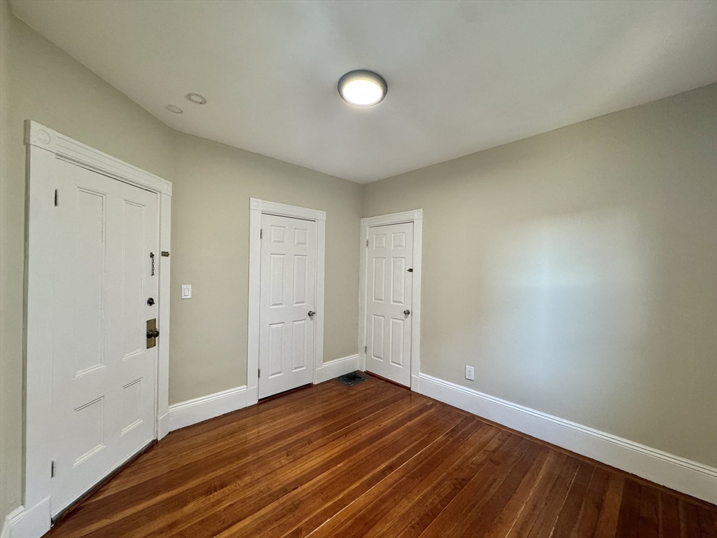 961-963 Broadway, Everett