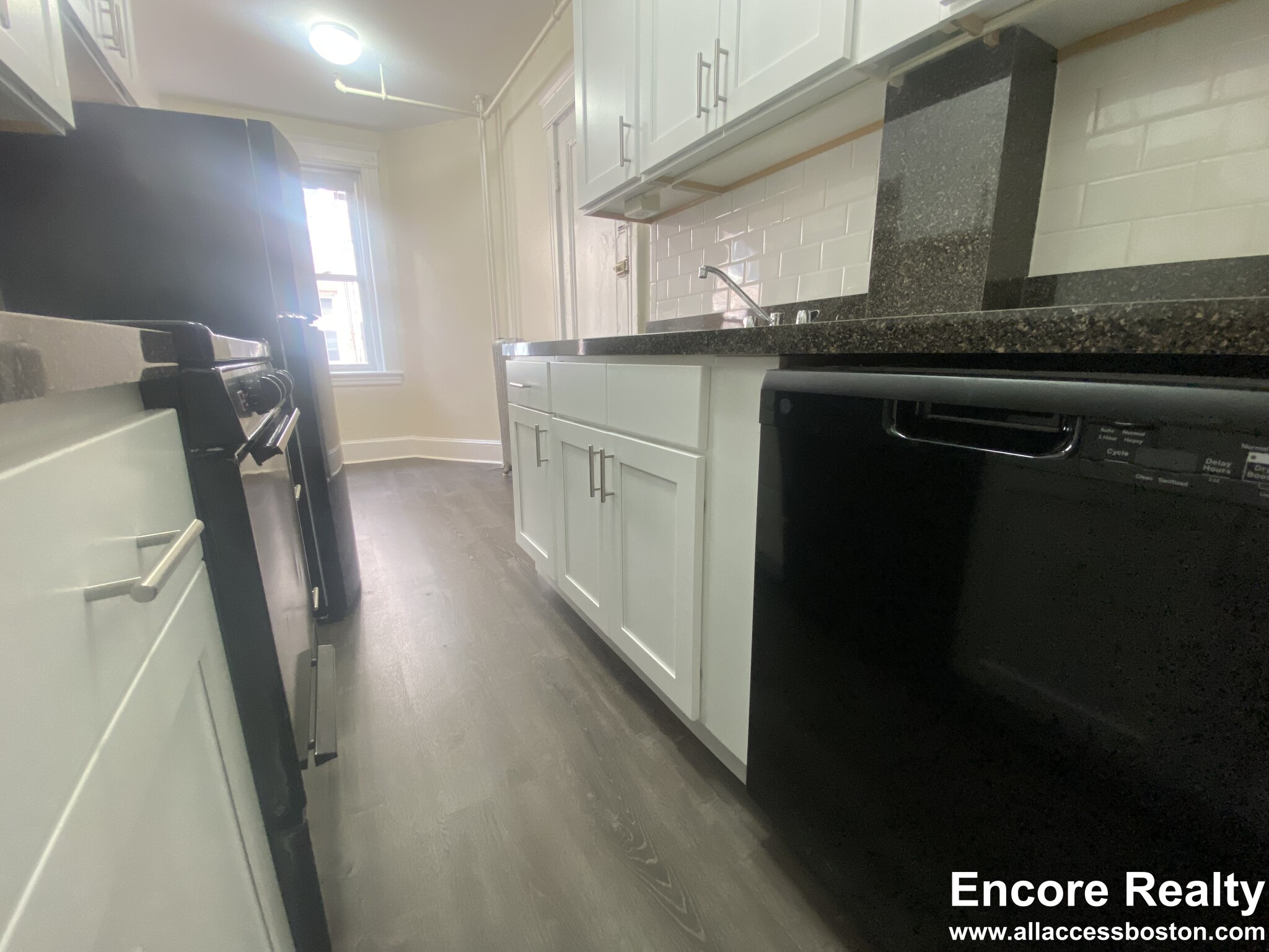 88 Washington St, Brighton