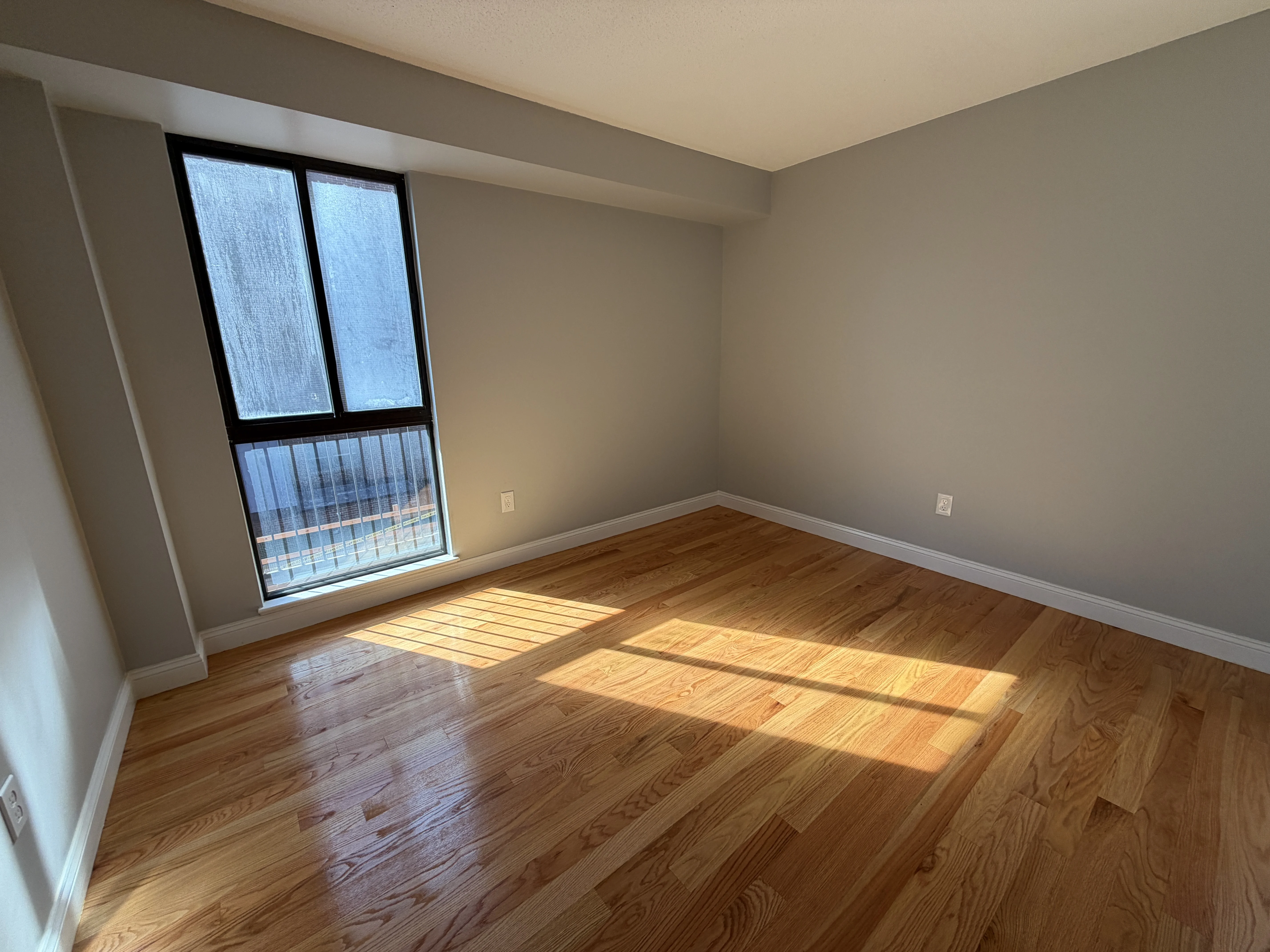 1850 Beacon St, Brookline