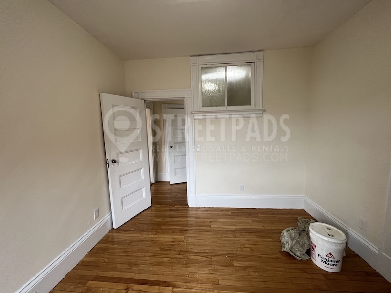 2 Ware St, Mid-Cambridge