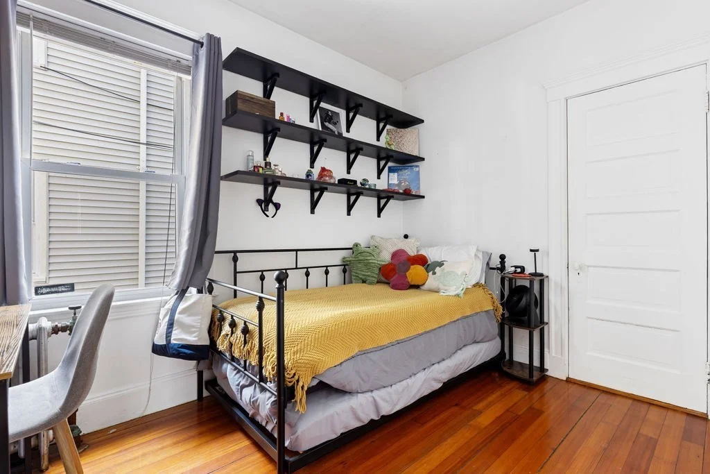 17 Germania St, Jamaica Plain