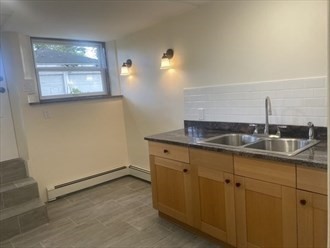 75 Lexington St, Watertown