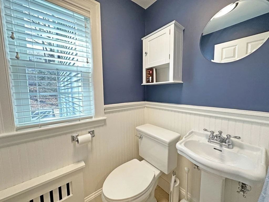 99 Westchester Rd, Newton Corner