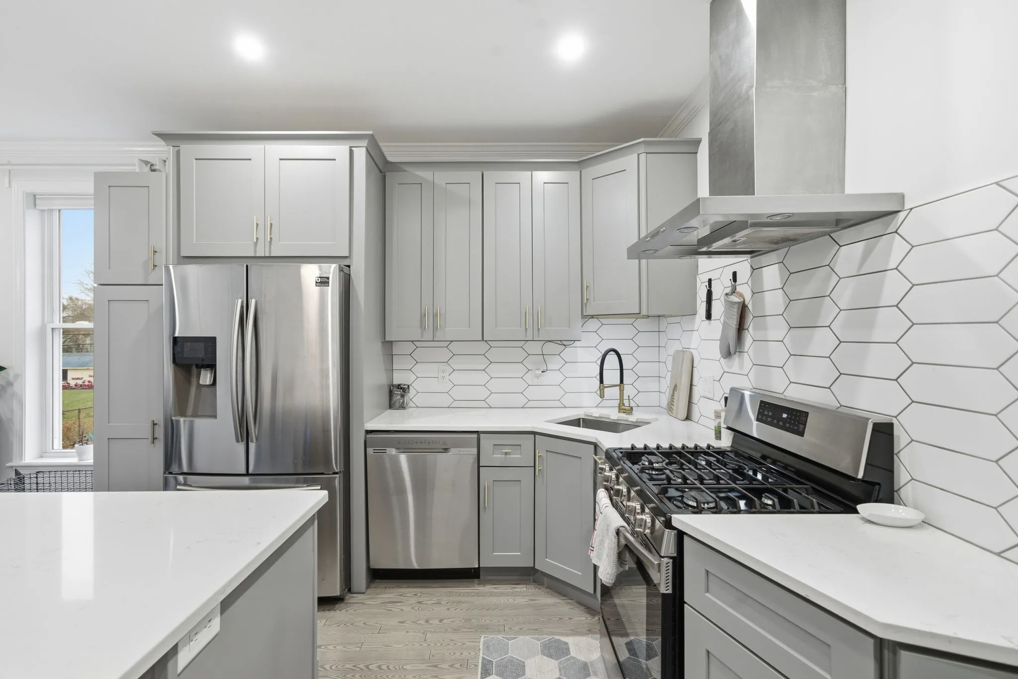 68 Edson St, Dorchester