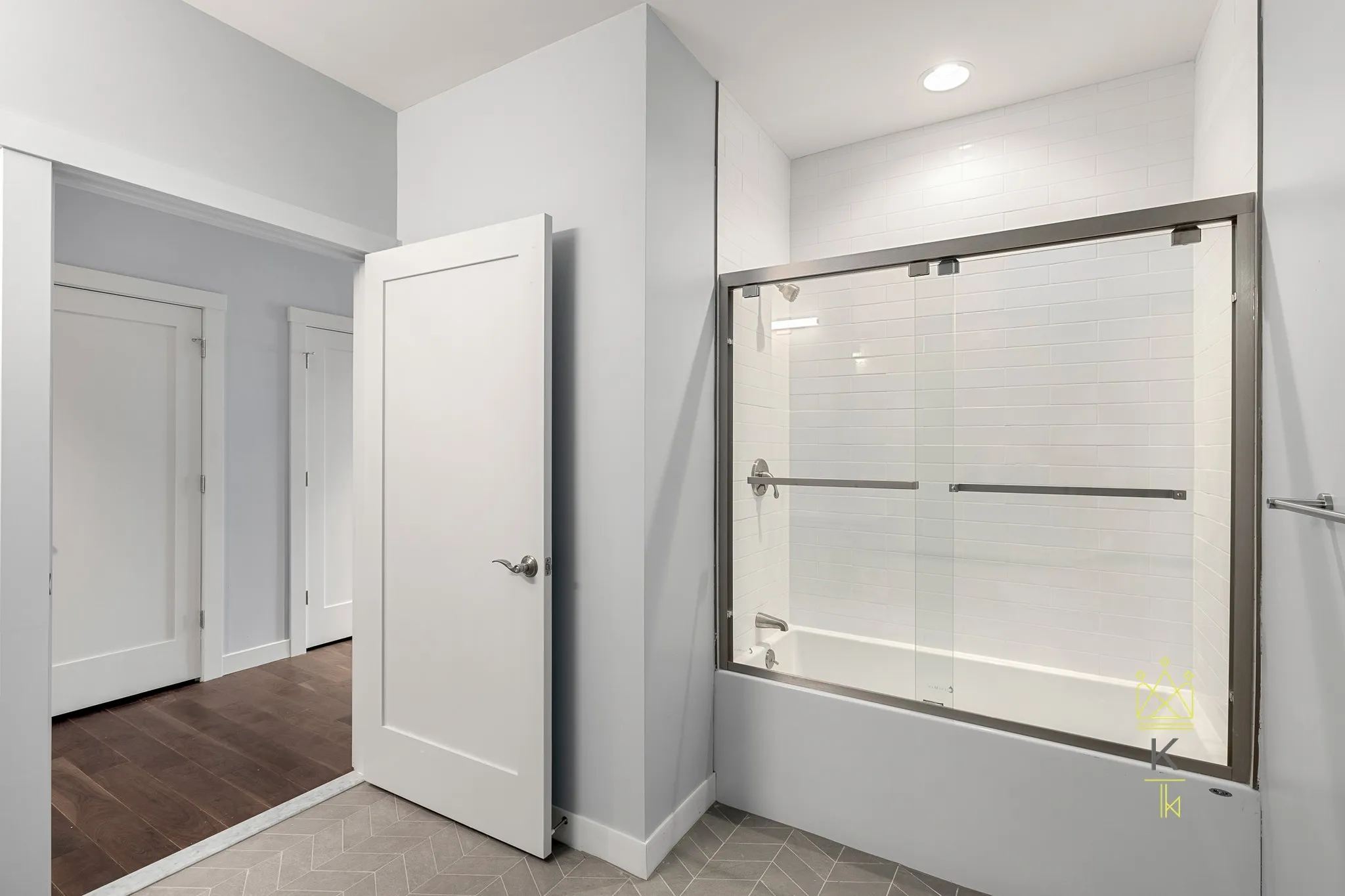 136 Babcock St, North Brookline