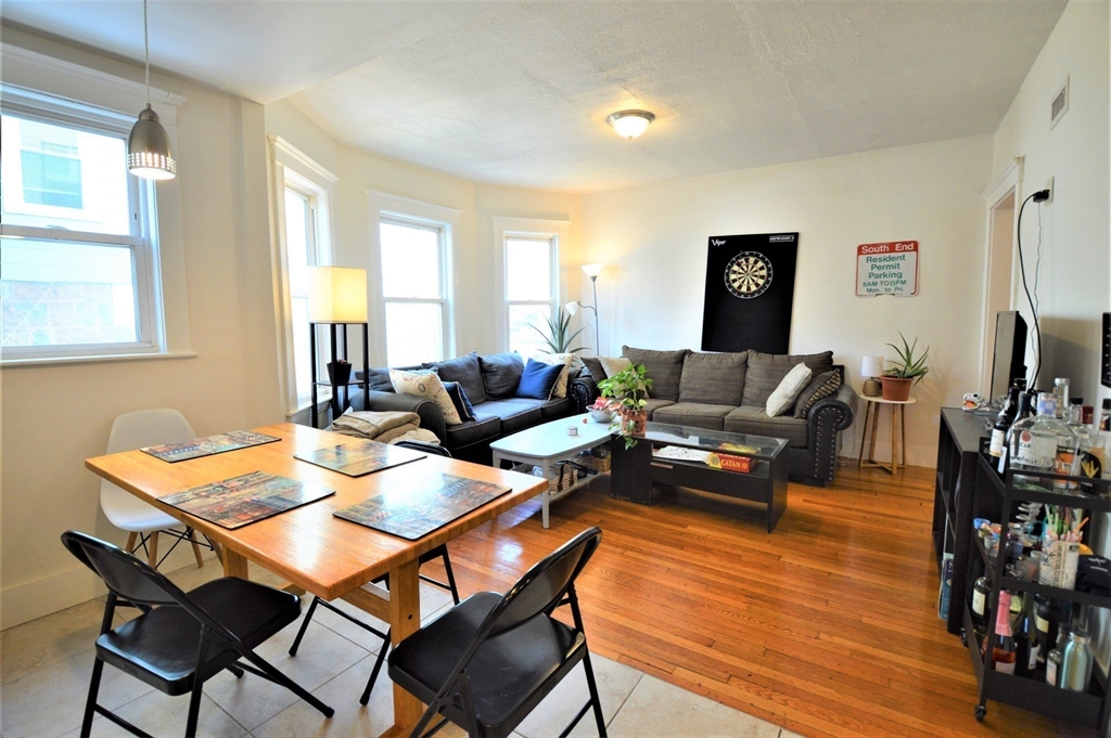 94 Montebello Rd, Jamaica Plain