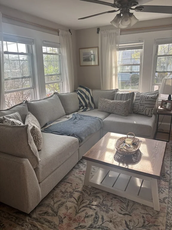 73 Edinboro Rd, Quincy