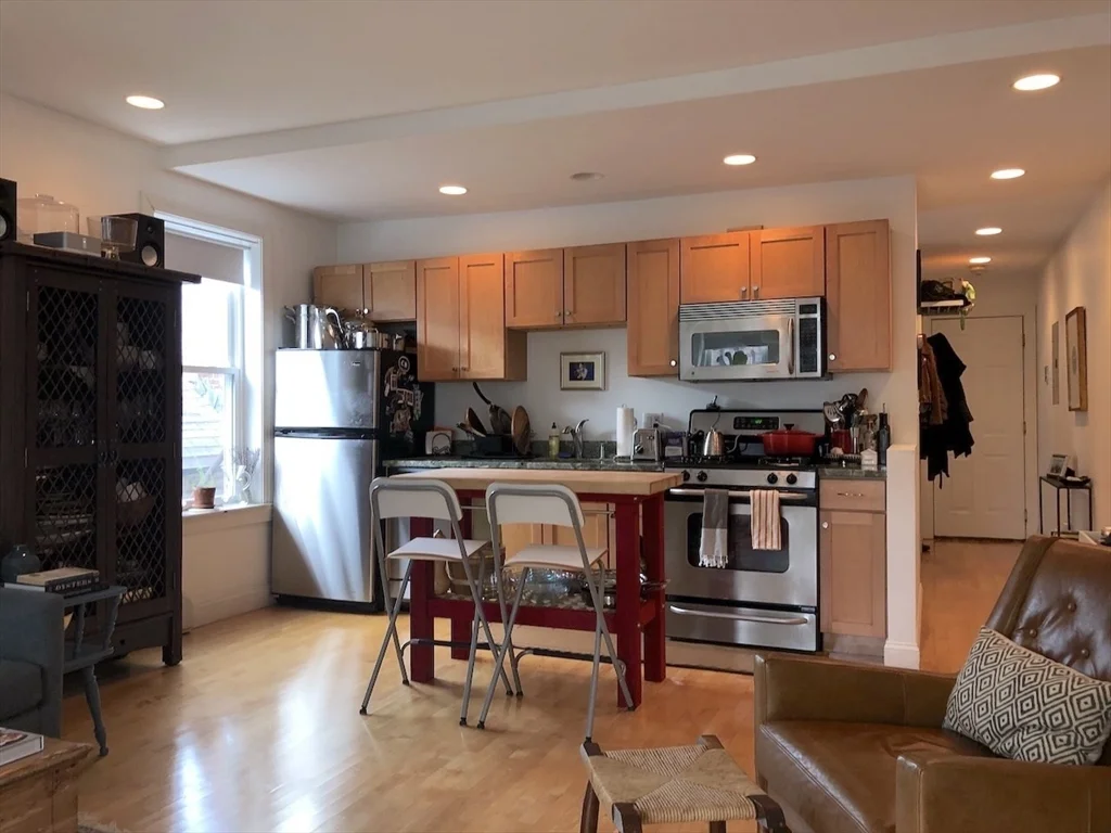 105 Gore St, East Cambridge