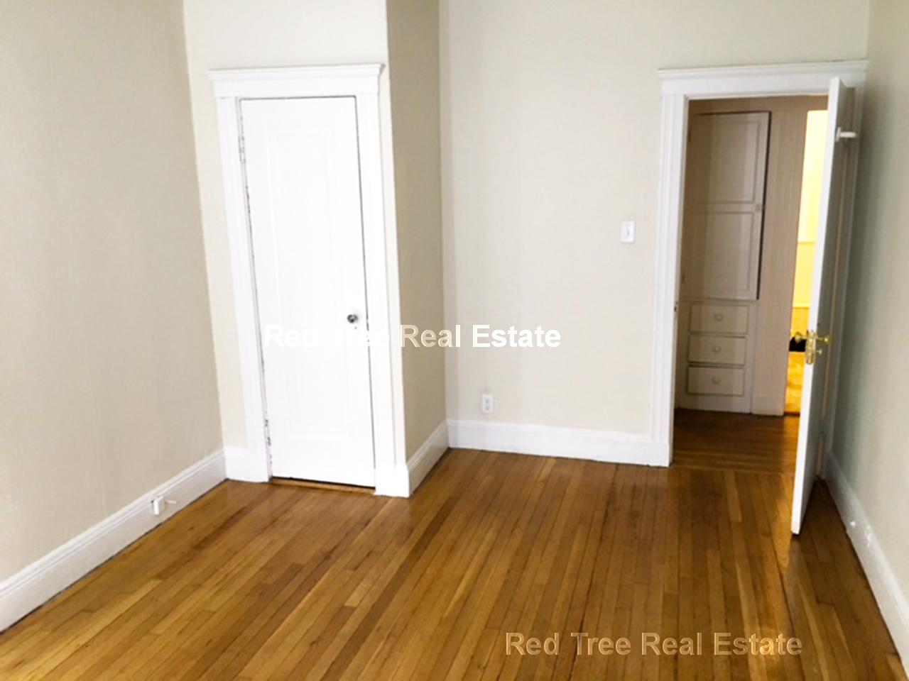 116 Washington St, Brighton