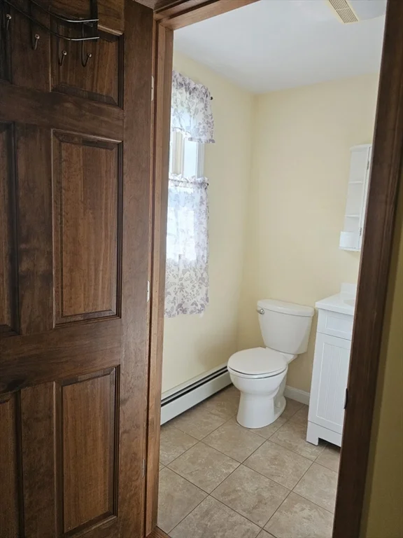 26 Purchase St, Rehoboth