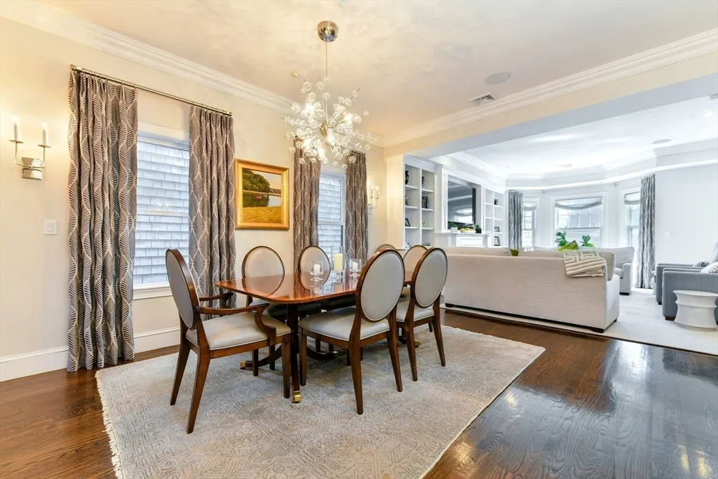 846 East Broadway, South Boston