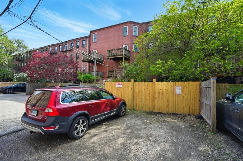 80 E Brookline St, South End