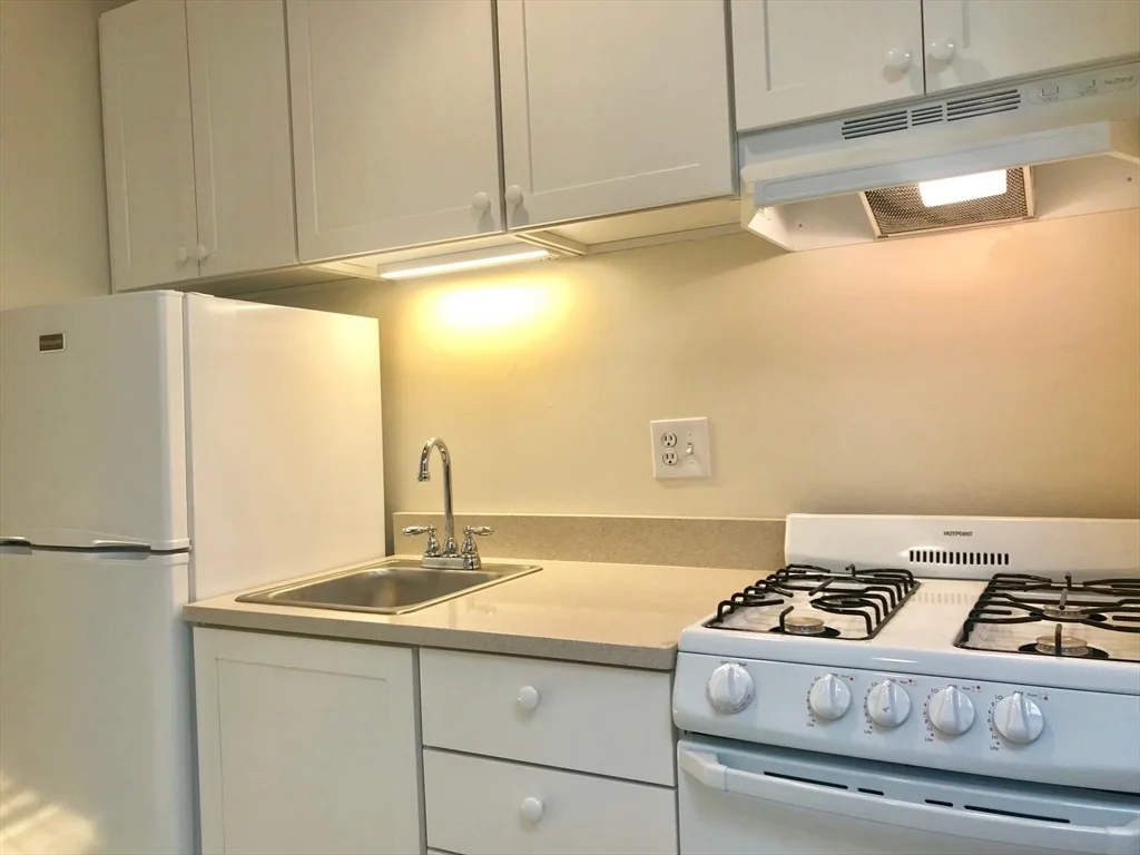 55 Appleton St, South End