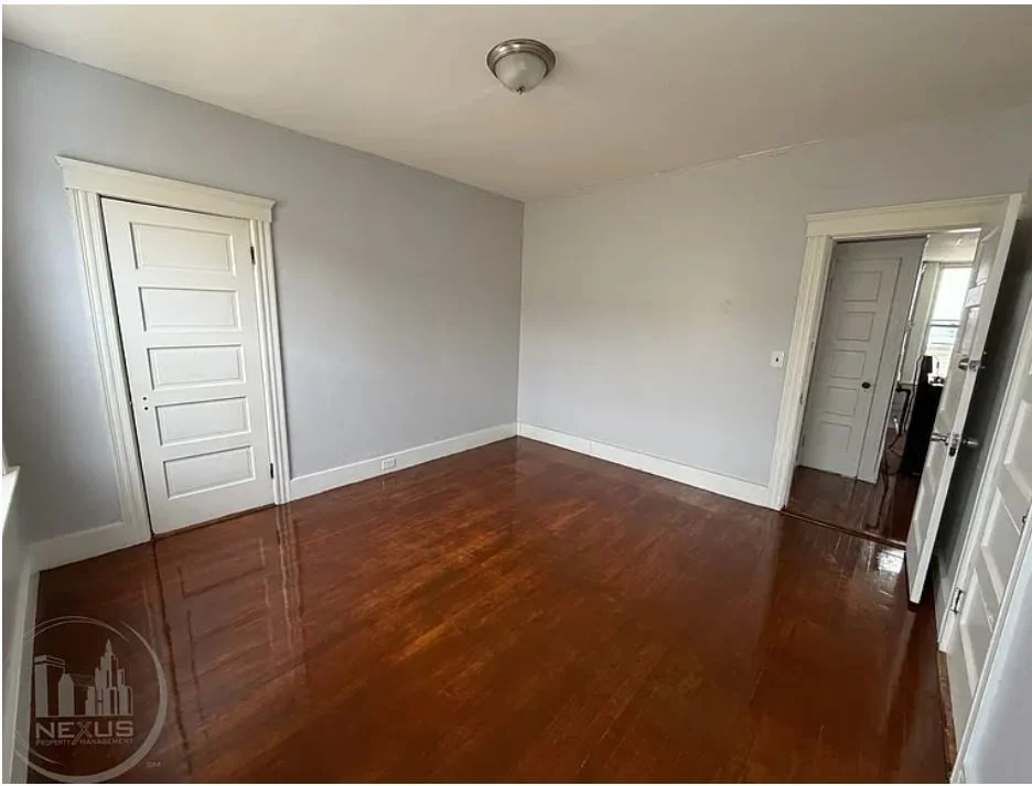 21 Hitchcock Rd, Webster Square