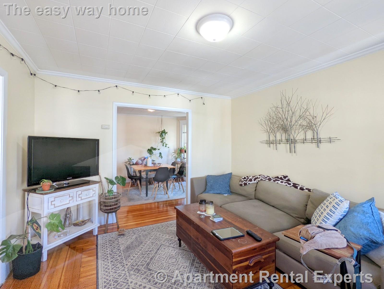 7-9 Belknap St, Teele Square