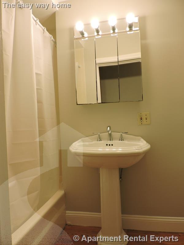 344 Putnam Ave, Cambridgeport