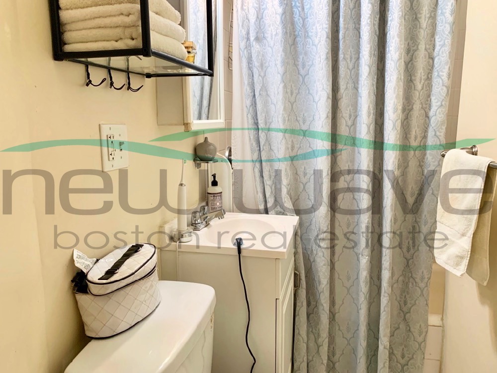 44 Joy St, Beacon Hill