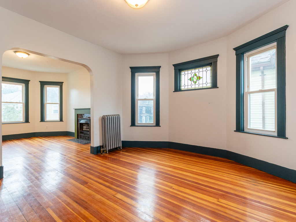 5 bed, 2 bath apartment for rent at 46 Shepton St Unit 2, Dorchester — photo 14 of 64