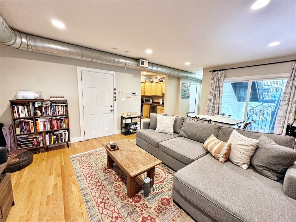 176 Princeton St, East Boston